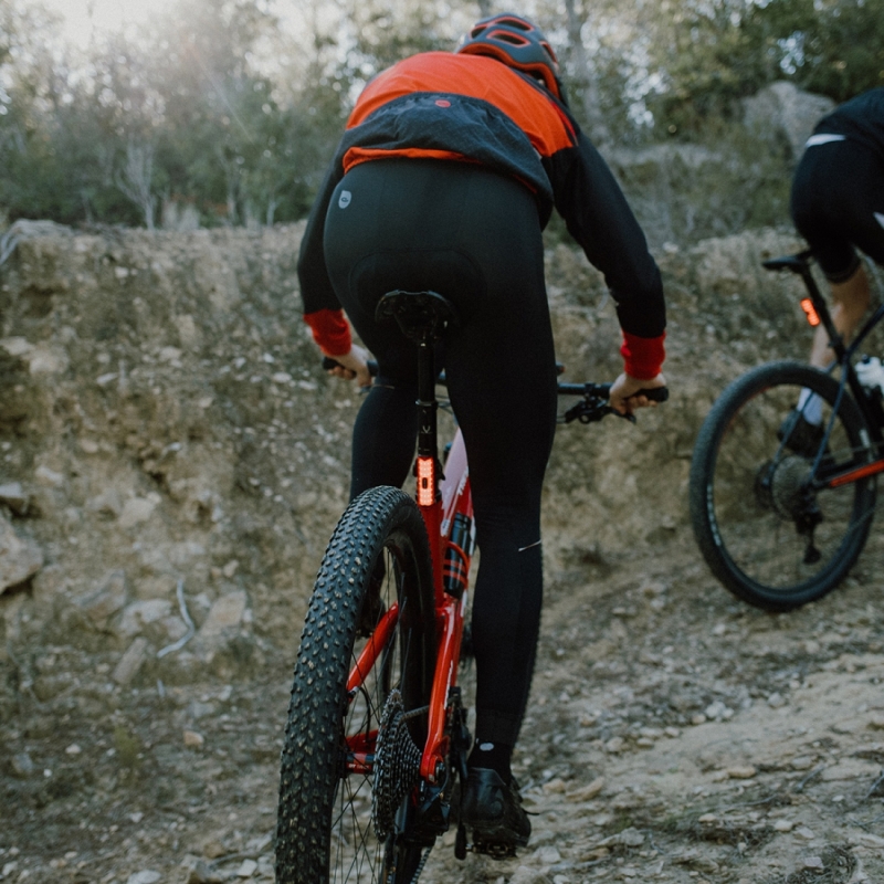 CULOTTE CICLISMO HYSTERIC ELTI LARGO NEGRO - Imagen 4